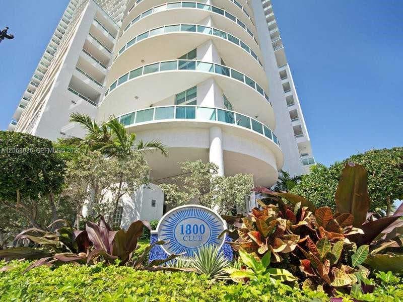 1800 N Bayshore Dr # 2708, Miami FL 33132 - Miami, FL - Photo 1