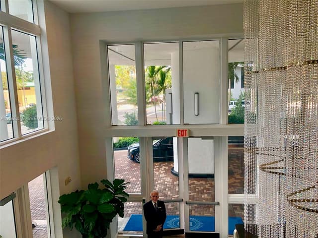 1800 N Bayshore Dr # 2708, Miami FL 33132 - Miami, FL - Photo 5