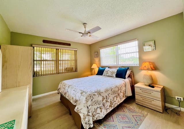 437 Chatham U, West Palm Beach FL 33417 - West Palm Beach, FL - Photo 6