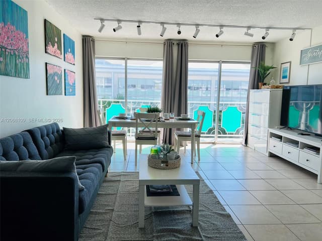 1732 Meridian Ave # 701, Miami Beach FL 33139 - Miami Beach, FL - Photo 2