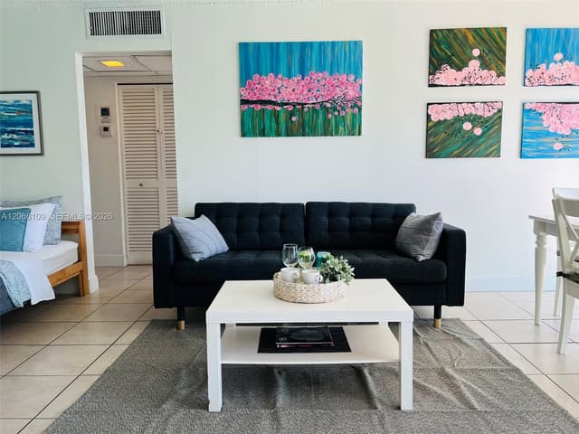 1732 Meridian Ave # 701, Miami Beach FL 33139 - Miami Beach, FL - Photo 4