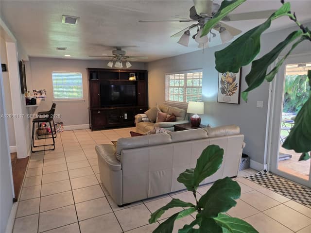 6858 SW 39th St, Miami FL 33155 - Miami, FL - Photo 6