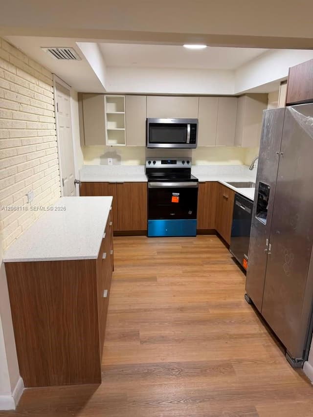 6136 SW 20th St, Miramar FL 33023 - Miramar, FL - Photo 6