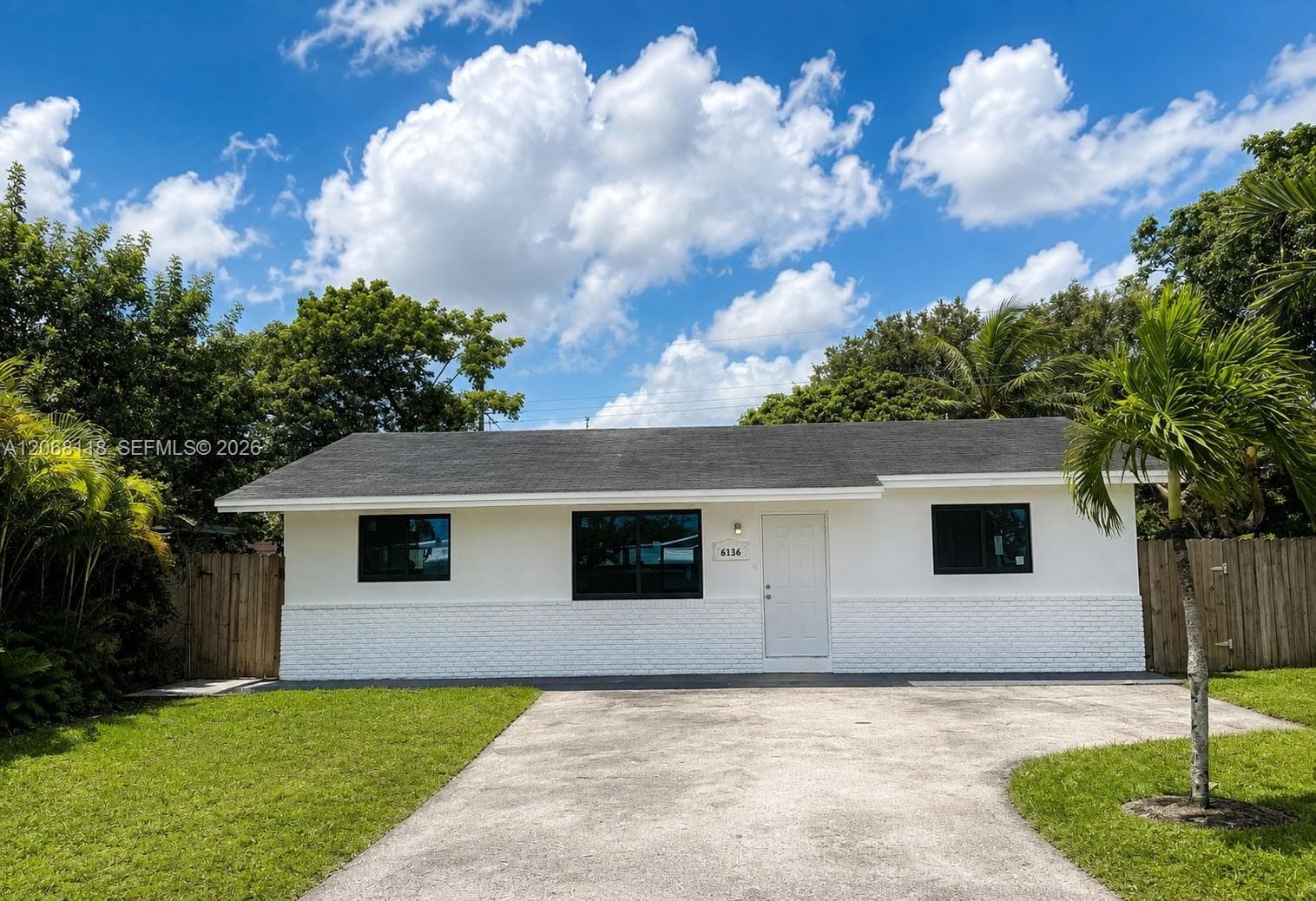 6136 SW 20th St, Miramar FL 33023 - Miramar, FL - Photo 1