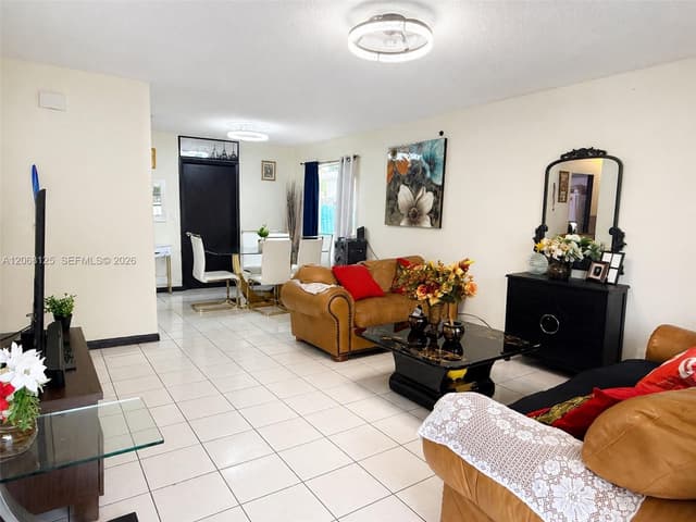 2745 NW 7th Ct, Fort Lauderdale FL 33311 - Fort Lauderdale, FL - Photo 3