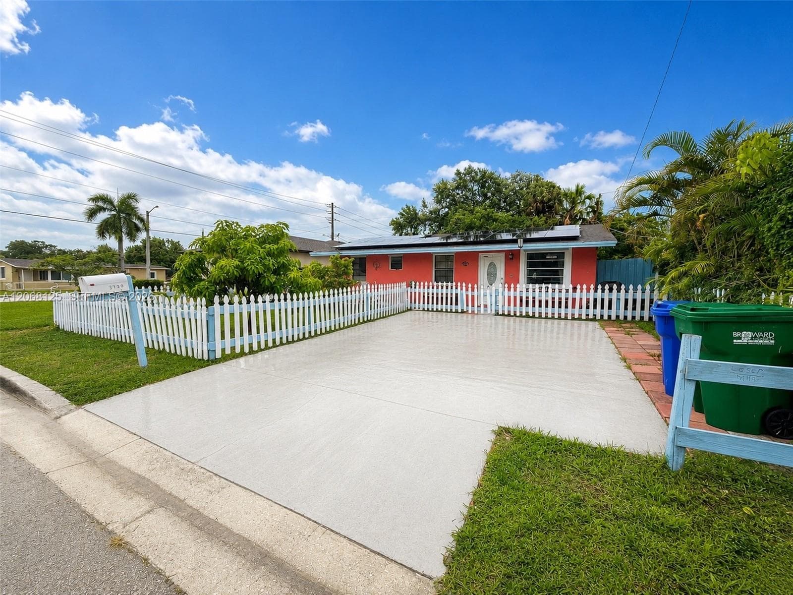 2745 NW 7th Ct, Fort Lauderdale FL 33311 - Fort Lauderdale, FL - Photo 1