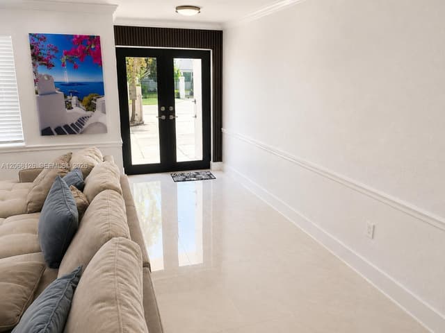 11351 SW 26th St, Miami FL 33165 - Miami, FL - Photo 6