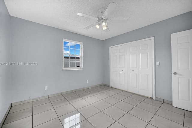 451 E 37st, Hialeah FL 33013 - Hialeah, FL - Photo 6