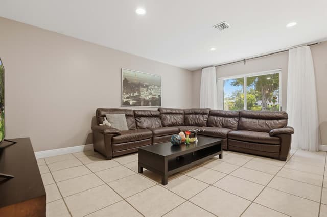 20233 SW 85th Court, Cutler Bay FL 33189 - Cutler Bay, FL - Photo 7
