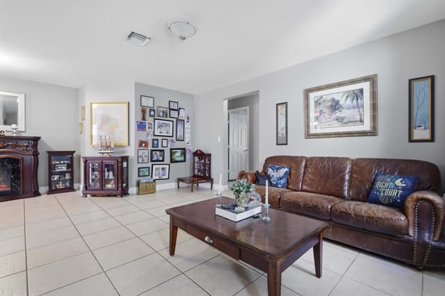20233 SW 85th Court, Cutler Bay FL 33189 - Cutler Bay, FL - Photo 3