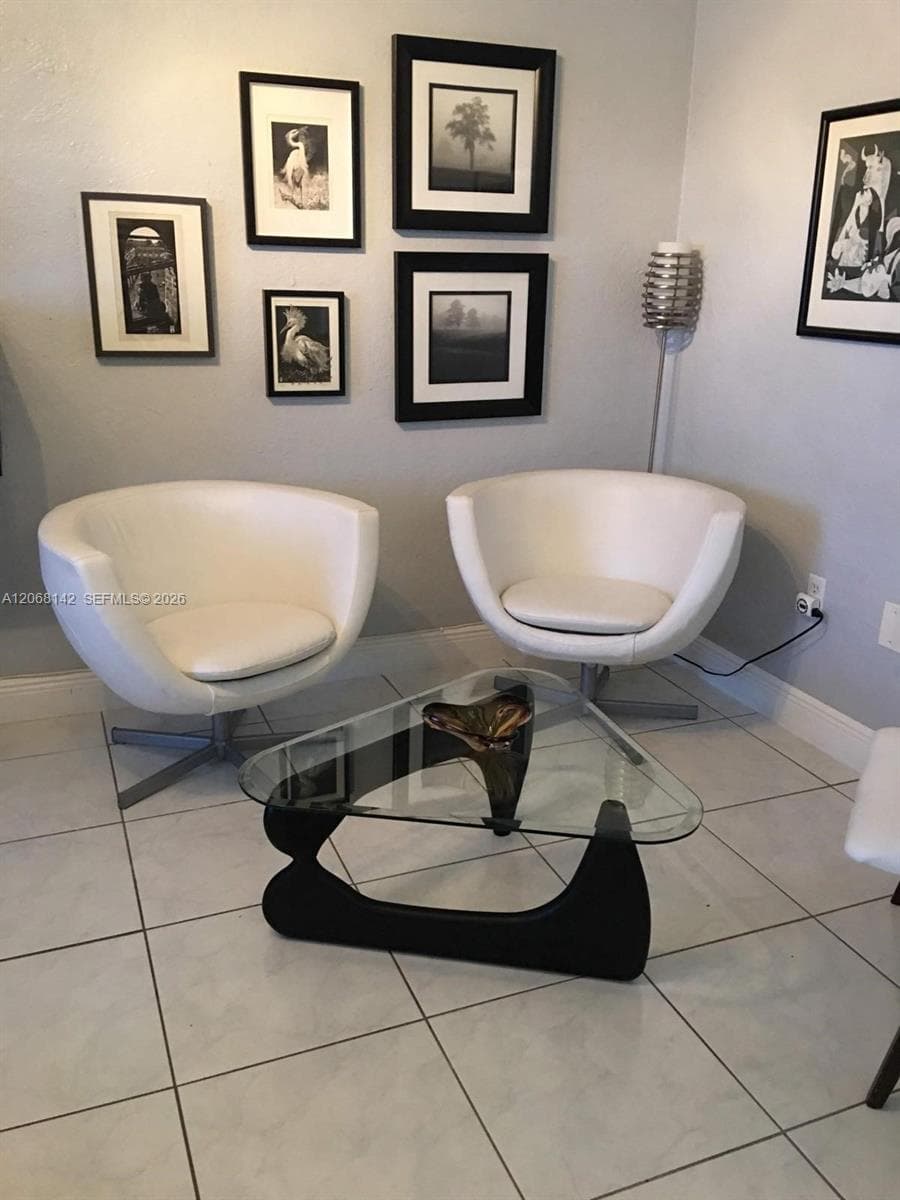 3905 SW 78th Ct # 205, Miami FL 33155 - Miami, FL - Photo 1