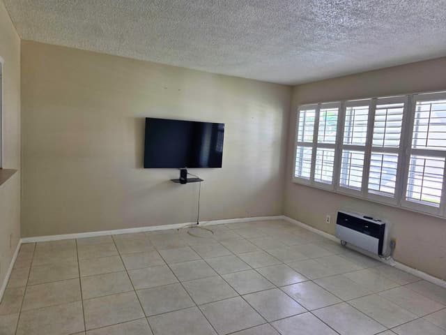 418 Tilford T # 418, Deerfield Beach FL 33442 - Deerfield Beach, FL - Photo 5