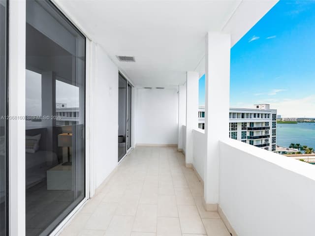 10275 Collins Ave, Bal Harbour FL 33154 - Bal Harbour, FL - Photo 4