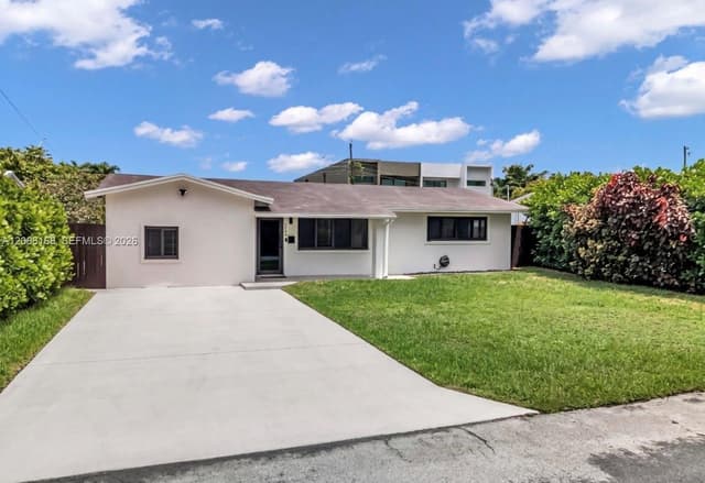 1524 NE 14th Ter, Fort Lauderdale FL 33304 - Fort Lauderdale, FL - Photo 2