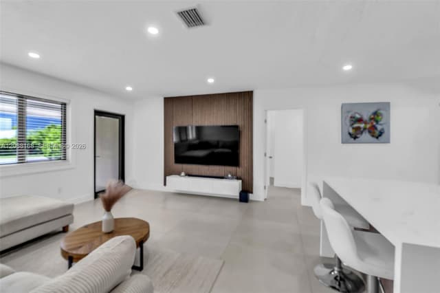 1524 NE 14th Ter, Fort Lauderdale FL 33304 - Fort Lauderdale, FL - Photo 6