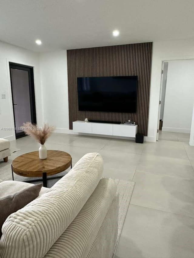 1524 NE 14th Ter, Fort Lauderdale FL 33304 - Fort Lauderdale, FL - Photo 7