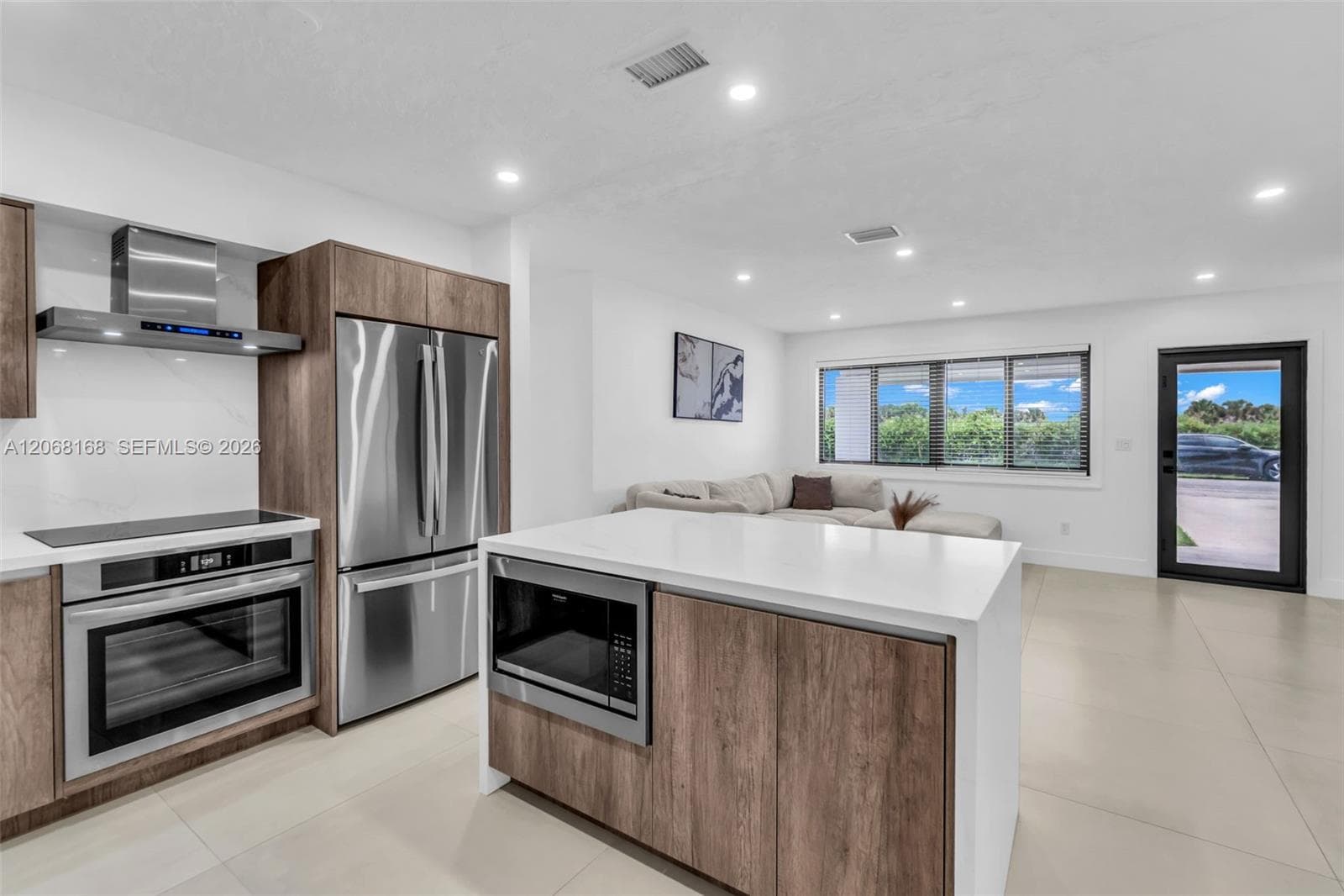 1524 NE 14th Ter, Fort Lauderdale FL 33304 - Fort Lauderdale, FL - Photo 1