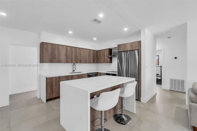 1524 NE 14th Ter, Fort Lauderdale FL 33304 - Fort Lauderdale, FL - Photo 4