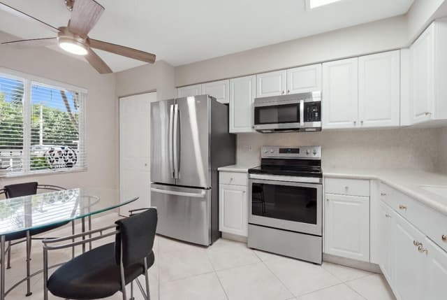 6112 HUNTWICK Terrace # 108, Delray Beach FL 33484 - Delray Beach, FL - Photo 6