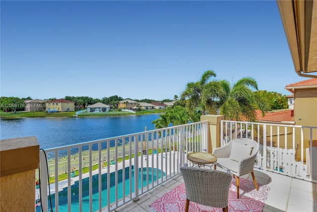 13378 SW 21 st, Miramar FL 33027 - Miramar, FL - Photo 5