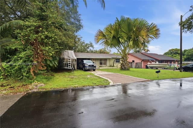 5190 SW 28th Ter, Dania Beach FL 33312 - Dania Beach, FL - Photo 2