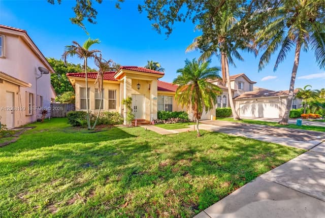 13976 S Cypress Cove Cir, Davie FL 33325 - Davie, FL - Photo 3