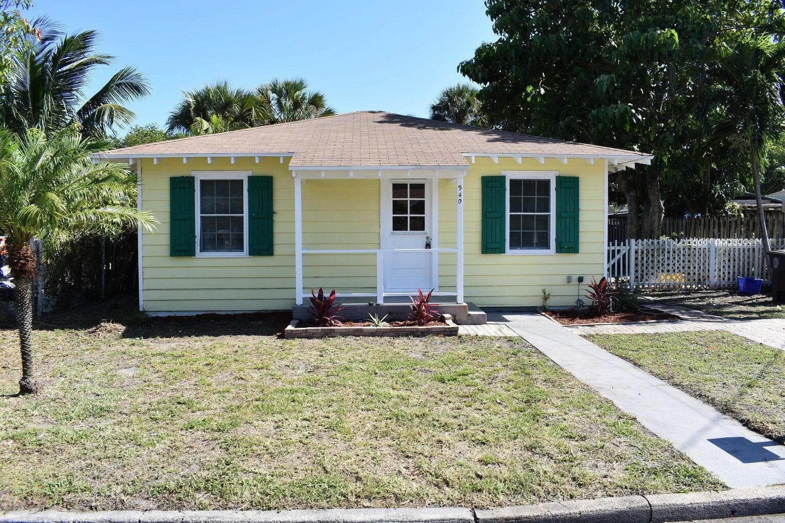 940 BIGNONIA Road, West Palm Beach FL 33405 - West Palm Beach, FL - Photo 1