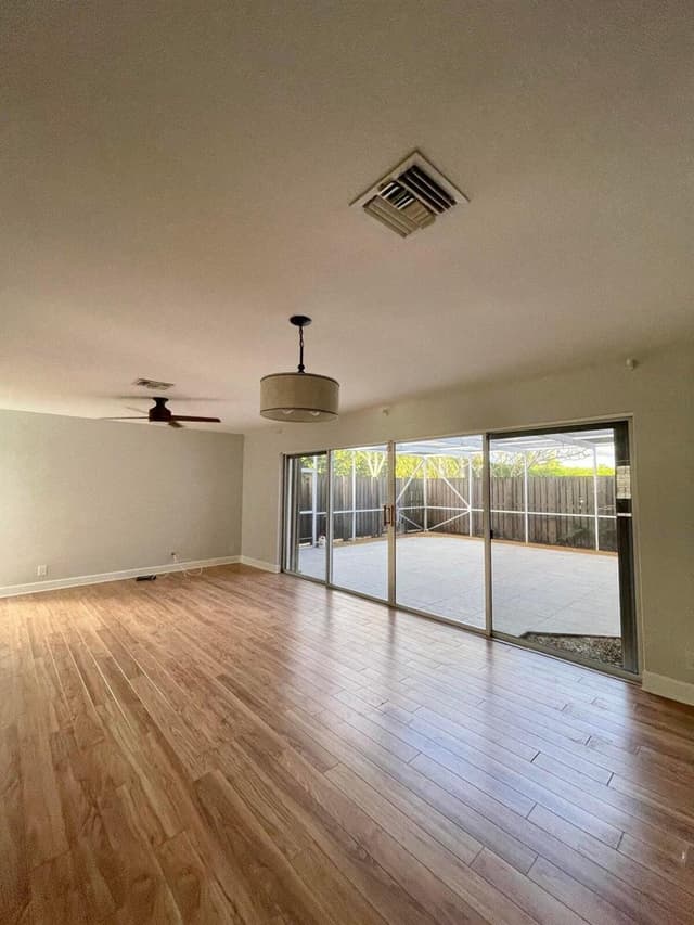 11551 WINCHESTER Drive, Palm Beach Gardens FL 33410 - Palm Beach Gardens, FL - Photo 6