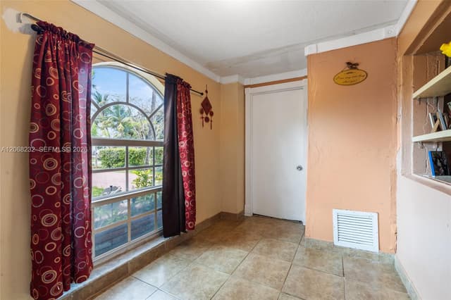 1223 NE 182nd St, North Miami Beach FL 33162 - North Miami Beach, FL - Photo 4