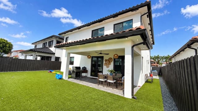 1820 SW 154th Ave, Miami FL 33185 - Miami, FL - Photo 2
