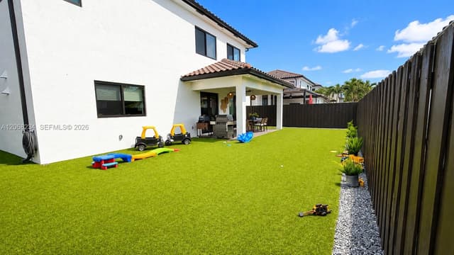 1820 SW 154th Ave, Miami FL 33185 - Miami, FL - Photo 6