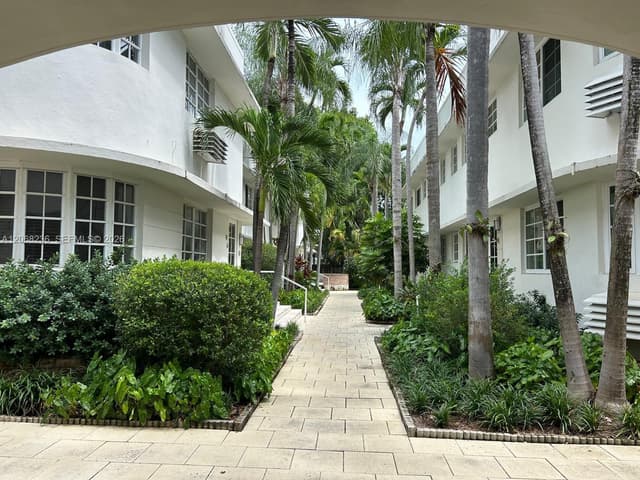 1605 Lenox Ave # 3, Miami Beach FL 33139 - Miami Beach, FL - Photo 2
