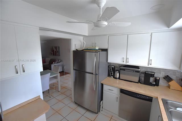 2666 Emory Dr east # F, West Palm Beach FL 33415 - West Palm Beach, FL - Photo 2