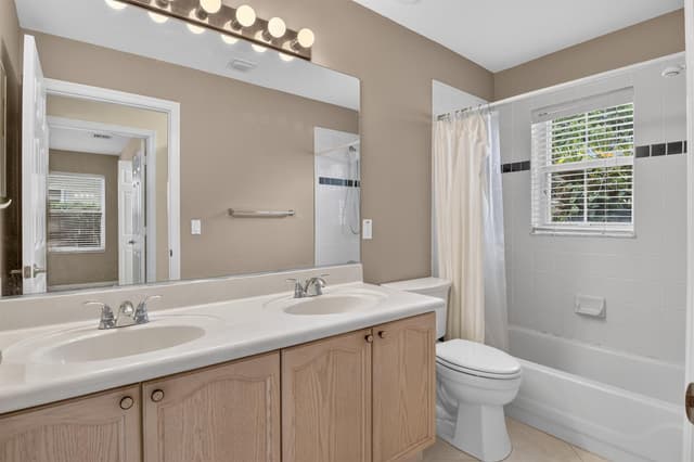 6783 Las Colinas Court, Lake Worth FL 33463 - Lake Worth, FL - Photo 5