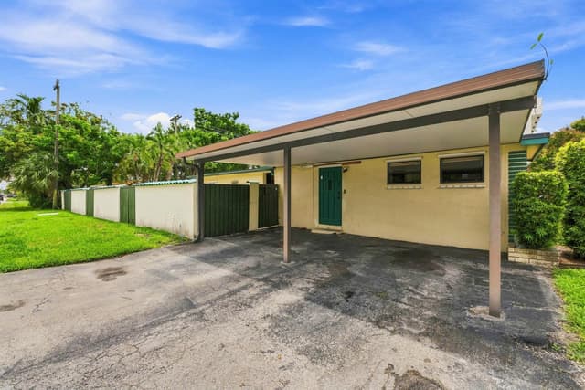 1344 NE 13TH Avenue, Fort Lauderdale FL 33304 - Fort Lauderdale, FL - Photo 2