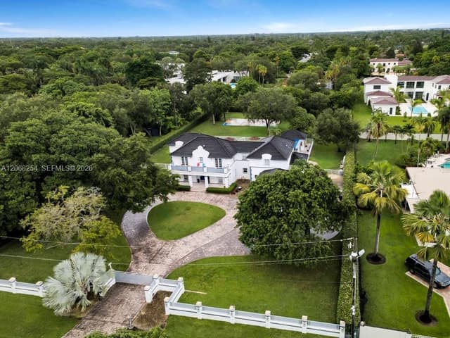 13880 SW 68th Ave, Palmetto Bay FL 33158 - Palmetto Bay, FL - Photo 7