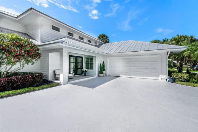 139 Rotunda Drive, Jupiter FL 33477 - Jupiter, FL - Photo 4