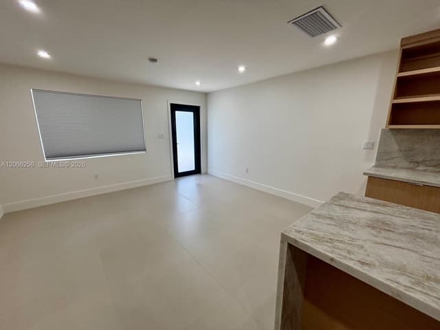 10821 SW 63rd St, Miami FL 33173 - Miami, FL - Photo 7