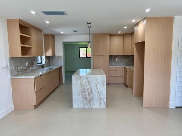 10821 SW 63rd St, Miami FL 33173 - Miami, FL - Photo 3
