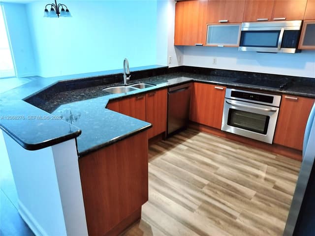 14951 Royal Oaks Ln # 1006, North Miami FL 33181 - North Miami, FL - Photo 7