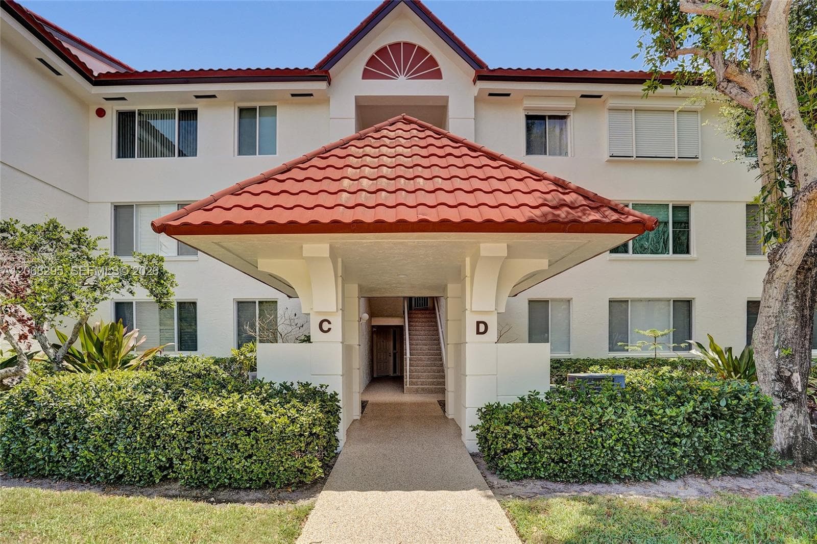 102 Half Moon Cir # C3, Hypoluxo FL 33462 - Hypoluxo, FL - Photo 1