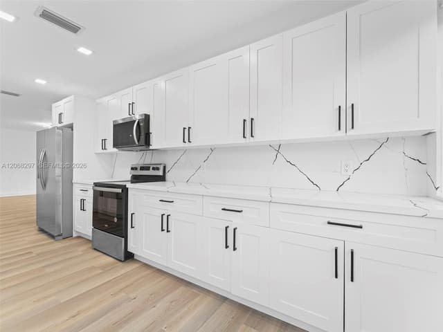 14545 Garden Dr, Miami FL 33168 - Miami, FL - Photo 7