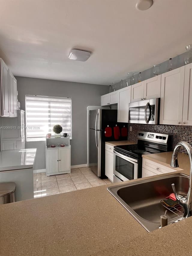 17722 SW 141st Ct, Miami FL 33177 - Miami, FL - Photo 7