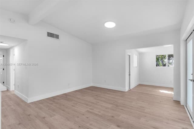 11445 SW 43rd Ter, Miami FL 33165 - Miami, FL - Photo 3