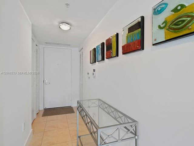 41 SE 5th St # 2310, Miami FL 33131 - Miami, FL - Photo 2