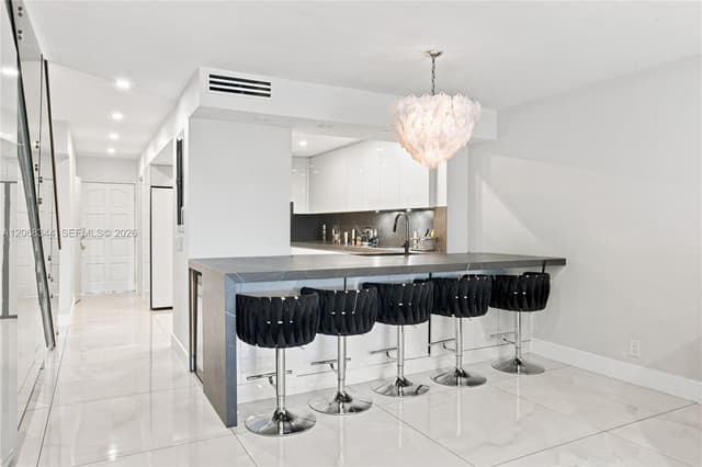20302 NE 34th Ct # 41, Aventura FL 33180 - Aventura, FL - Photo 7