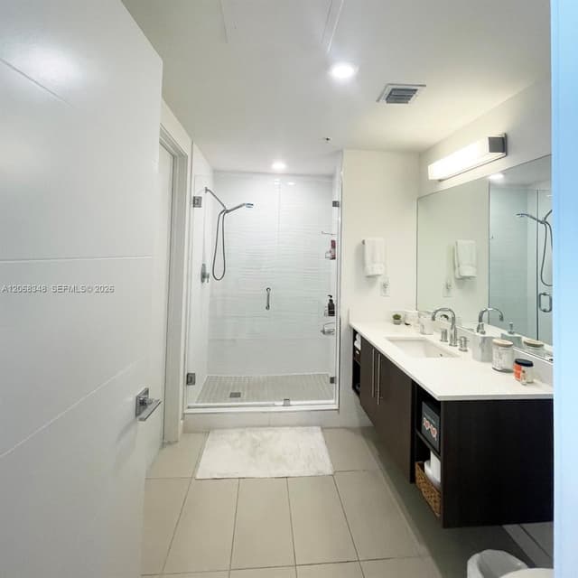 7875 NW 107th Ave # 605, Doral FL 33178 - Doral, FL - Photo 5