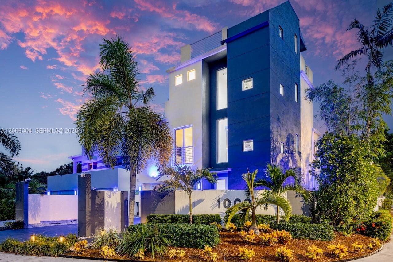 1000 SW 4th Ave, Fort Lauderdale FL 33315 - Fort Lauderdale, FL - Photo 1