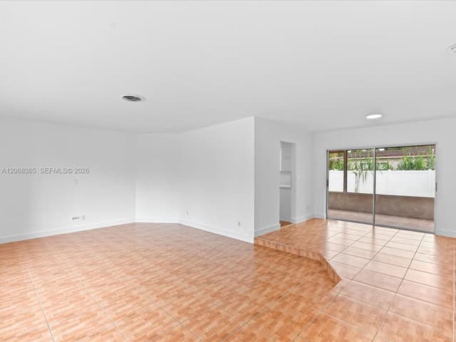 4545 NW 39th St, Lauderdale Lakes FL 33319 - Lauderdale Lakes, FL - Photo 7