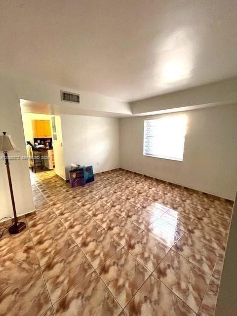 5274 W 25th Ln # 206, Hialeah FL 33016 - Hialeah, FL - Photo 2